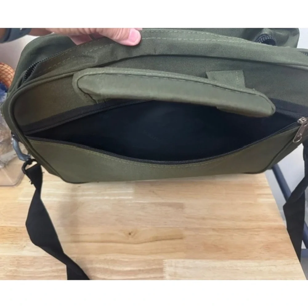 Tommy Hilfiger Messenger Bag Olive Green Canvas Laptop Briefcase Travel Bag
